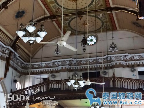 曼谷玫瑰圣母教堂 以为来到了欧洲