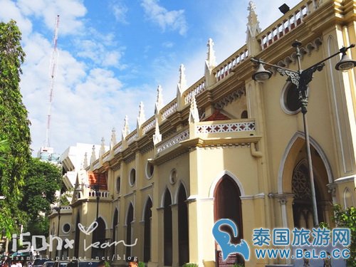 曼谷玫瑰圣母教堂 以为来到了欧洲