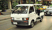 【曼谷市内交通工具】除了出租车，嘟嘟车还有小卡车taxi