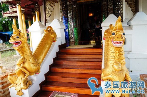 泰国南邦府景点：马场王国上的三座极具特色寺庙