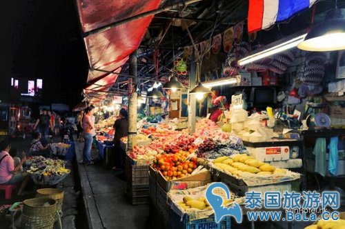 清迈 Siripana Hotel酒店附近的Warorot Market夜市