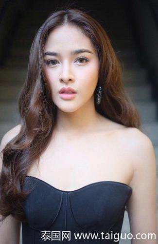 泰国10大性感女星