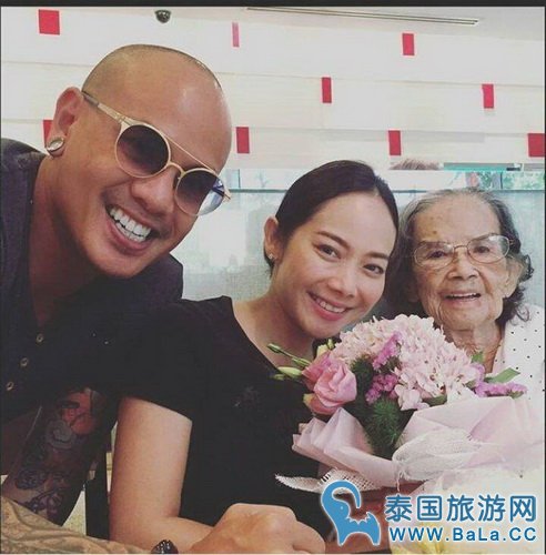 泰国娱乐圈老前辈Mansri Israngura过95岁生日 年轻态满满