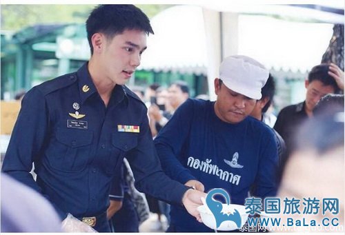 泰剧《霸道黑帮老大爱上我》男二boom服兵归来感到十分自豪