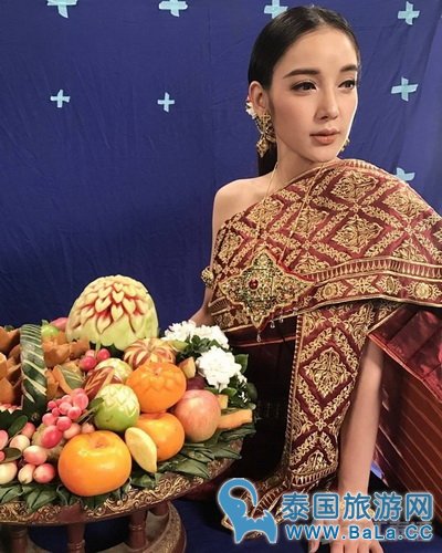泰星Pat孕6个月晒泰服照 颜好气色佳引网友纷纷点赞