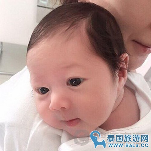 泰星Jayntaiji化身超级奶爸,女儿继承父母颜值萌化众人