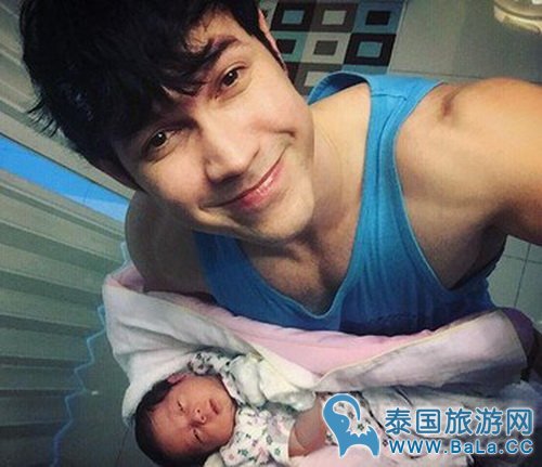 泰星Jayntaiji化身超级奶爸,女儿继承父母颜值萌化众人