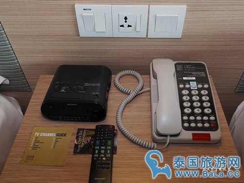 巴沙带楼顶游泳池的海景房酒店Four Points Sandakan