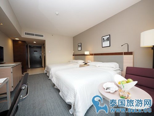 巴沙带楼顶游泳池的海景房酒店Four Points Sandakan