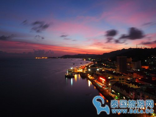 巴沙带楼顶游泳池的海景房酒店Four Points Sandakan
