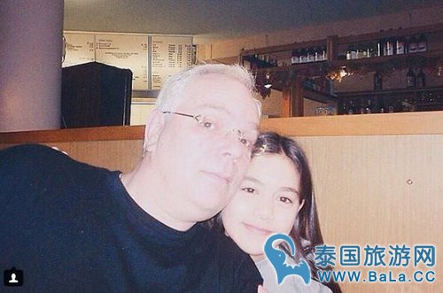 泰国女星Kim父亲葬礼结束 Kim发文致谢各方