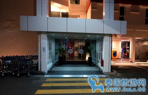 吉隆坡机场附近酒店Tune Hotel Klia2 在哪?如何从机场走到酒店