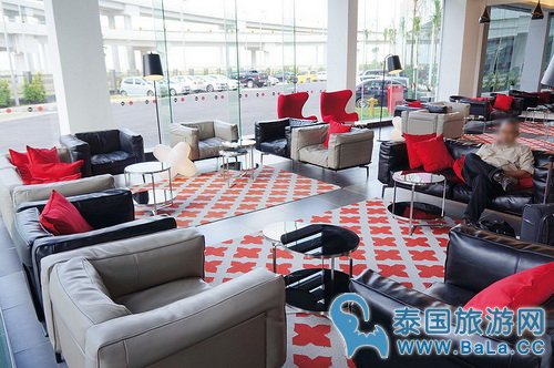吉隆坡机场附近酒店Tune Hotel Klia2 在哪?如何从机场走到酒店