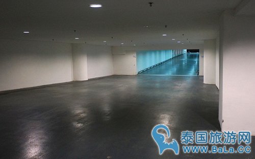 吉隆坡机场附近酒店Tune Hotel Klia2 在哪?如何从机场走到酒店