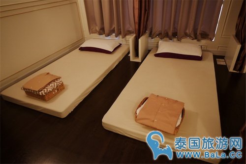 华欣夜市附近新开的Refresh SPA & Massage