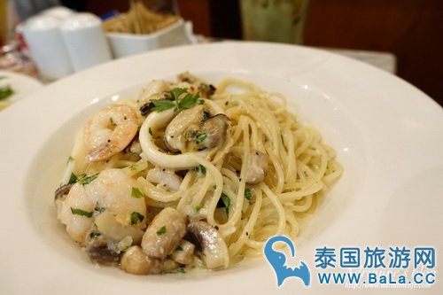 吉隆坡机场klia2必吃美食餐厅Dome cafe