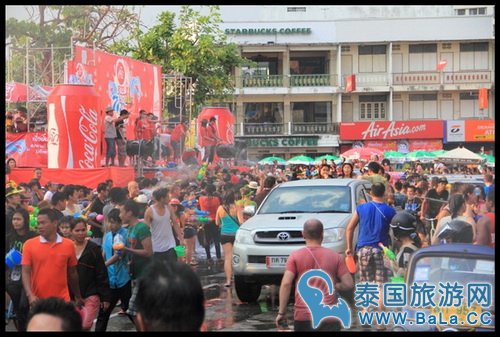 泰国泼水节全攻略：来曼谷、清迈等地来场最嗨的湿身派对