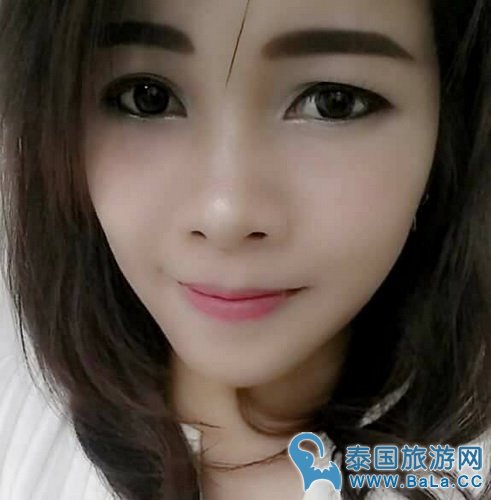 泰国美女患骨癌 脸部严重错位如同ps