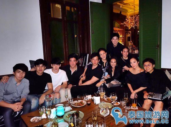 网爆泰星Aum Patchrapa新晋男友是小鲜肉Nin 家庭背景大起底