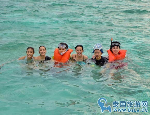 网爆泰星Aum Patchrapa新晋男友是小鲜肉Nin 家庭背景大起底