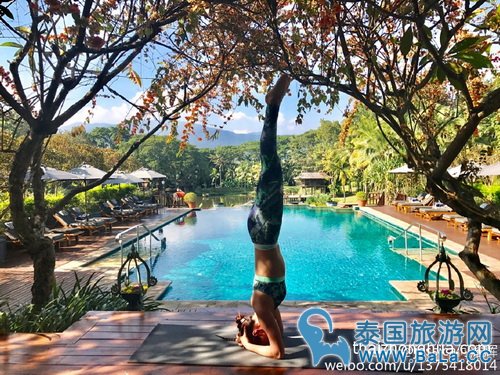 中国超模何穗泰国清迈拍写真