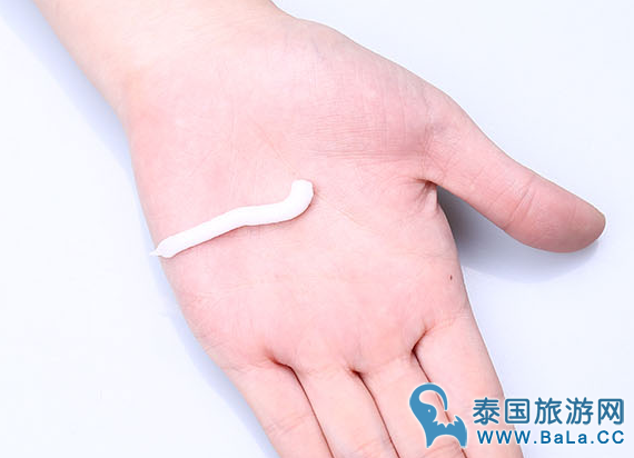 泰国牛奶洗面奶beautybuffet q10怎么样?成分和功效是什么?