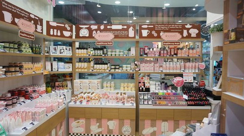 泰国牛奶洗面奶beauty buffet q10在哪里买？