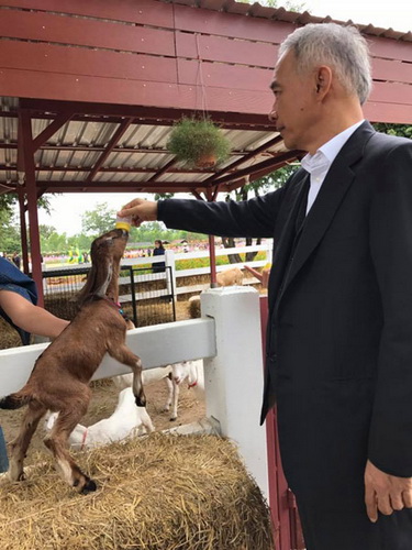 嗬叻100莱农业研究与培训中心基地