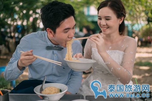 泰国创意婚纱照 吃货夫妇带你吃遍泰国还能拍小虎小清新
