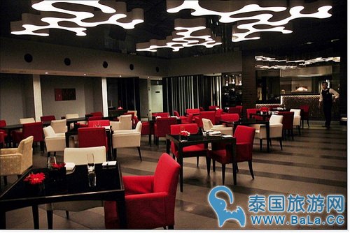 吉隆坡双子塔附近酒店-Impiana KLCC Hotel 看夜景视野超好