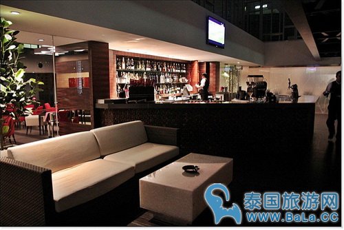 吉隆坡双子塔附近酒店-Impiana KLCC Hotel 看夜景视野超好