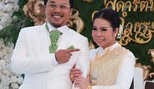 泰国凤姐Tukky与男友BuBu完婚 结束13年的爱情长跑