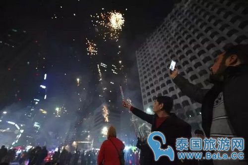 2017世界各地跨年烟火晚会 泰国跨年晚会亮了