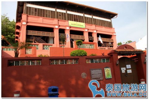 马六甲热门景点:荷兰红屋和基督教