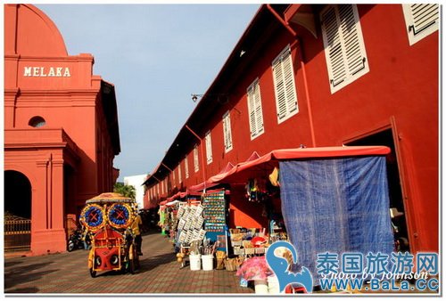 马六甲热门景点:荷兰红屋和基督教