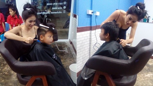 泰国美女理发师太性感 男子排队求理发