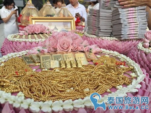 泰国歌手Chain 举办2亿铢土豪婚礼不愿捐钱给灾区 南部人不是我亲戚？