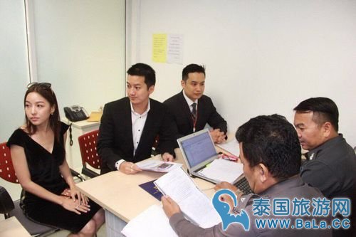 泰国歌手Chain 举办2亿铢土豪婚礼不愿捐钱给灾区 南部人不是我亲戚？