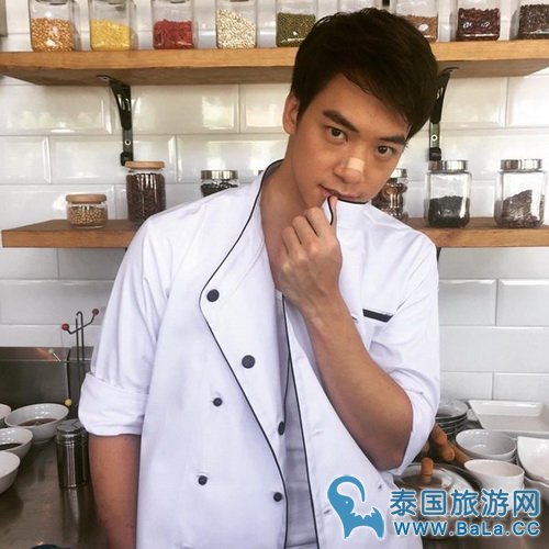 Bie Sukrit回应与Mo Monchanok恋情 因不能互相理解而分开否认有第三者