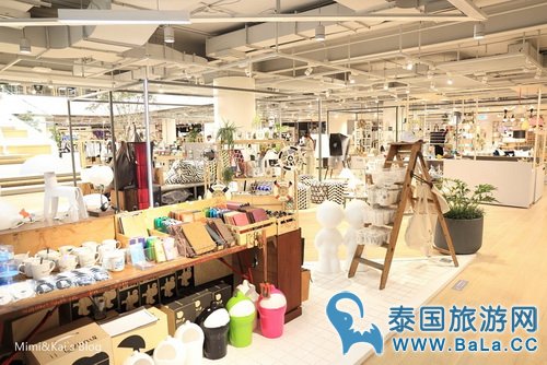 曼谷Siam Discover 百货商场脱胎换骨 5000个品牌进驻