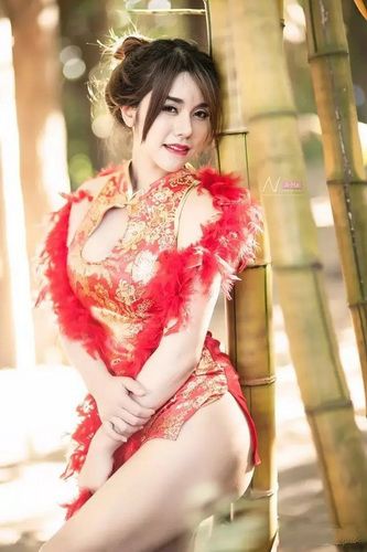 泰国网红清一色大胸妹 其中一位还惊动了泰国政府部门