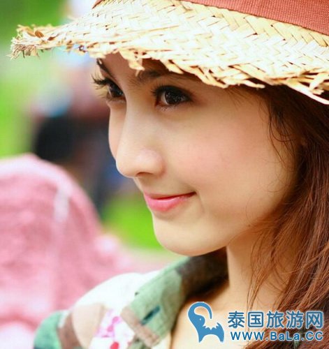 Taew童年时代和学生时代早起图片集
