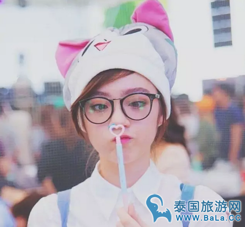 泰国00后混血新星Jannina W 从清新网红成为耀眼新星