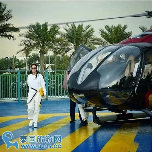 泰星Min Pechaya奢华迪拜游 晒私人飞机和沙漠美景