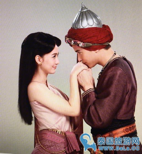 同一片天空下定妆照甜蜜互动 Taew和James jirayu古装造型别有风味