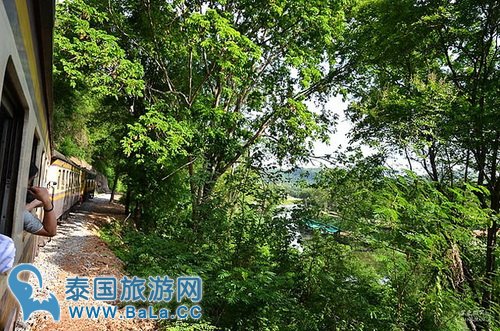 体验泰缅铁道火车之旅,桂河大桥、死亡铁道,缅怀当年盟军战俘辛酸血泪史