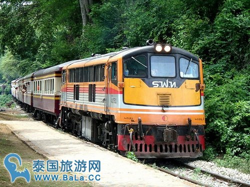 体验泰缅铁道火车之旅,桂河大桥、死亡铁道,缅怀当年盟军战俘辛酸血泪史