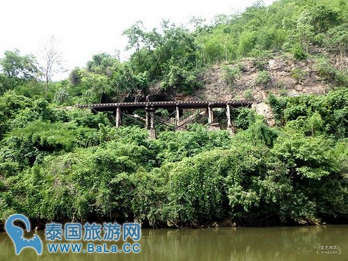 体验泰缅铁道火车之旅,桂河大桥、死亡铁道,缅怀当年盟军战俘辛酸血泪史