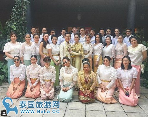 Ploy出席闺蜜Eve婚礼伴娘服太美 年轻旧照太清纯