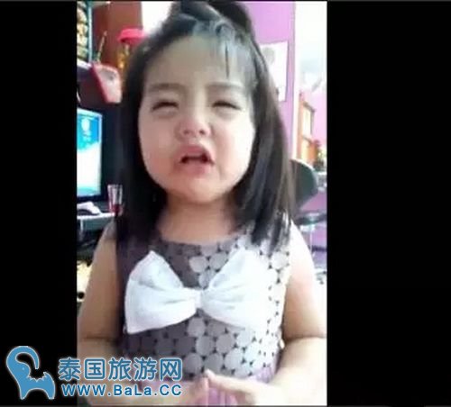 没有爸爸签字园方不让上学 小女孩嚎啕大哭